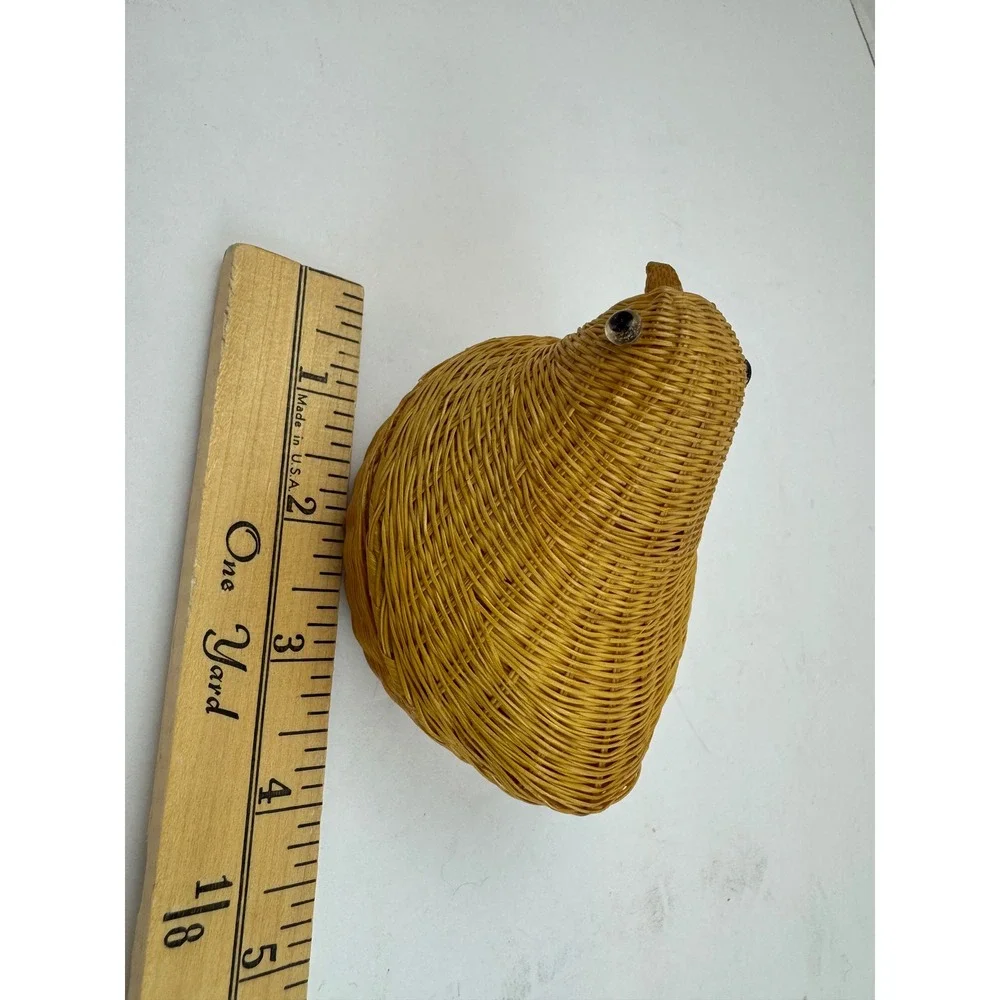 Vintage Woven Wicker Bird Basket Hen Chick Trinket Box Boho Decor Small 5 Inch